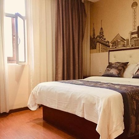 Greentree Inn Guangxi Yulin Jincheng Commercial Building Shell Hotel Zewnętrze zdjęcie