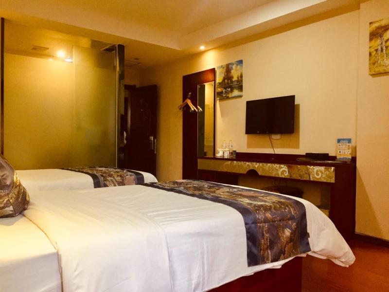 Greentree Inn Guangxi Yulin Jincheng Commercial Building Shell Hotel Zewnętrze zdjęcie