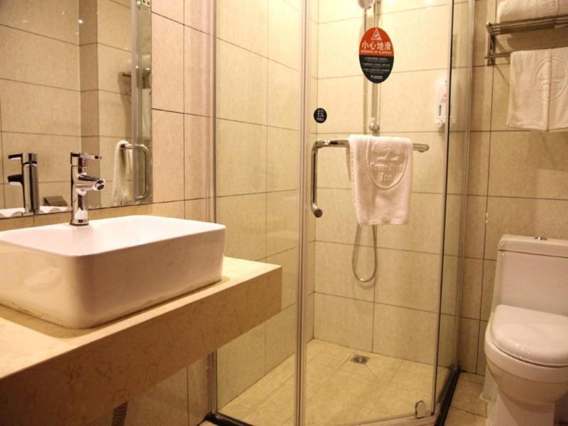 Greentree Inn Guangxi Yulin Jincheng Commercial Building Shell Hotel Zewnętrze zdjęcie